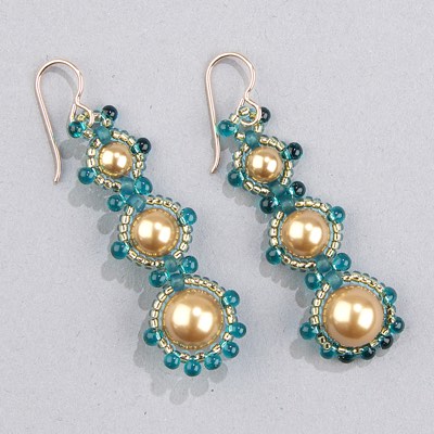 11-953:  11/0 24kt Gold Lined Light Aqua Miyuki Seed Bead - 11-953*