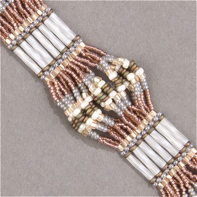 15-641:  15/0 Dyed Rose Bronze Silverlined Alabaster Miyuki Seed Bead - 15-641*