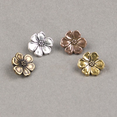 194-001: 14mm Apple Blossom Button - (1pc) 