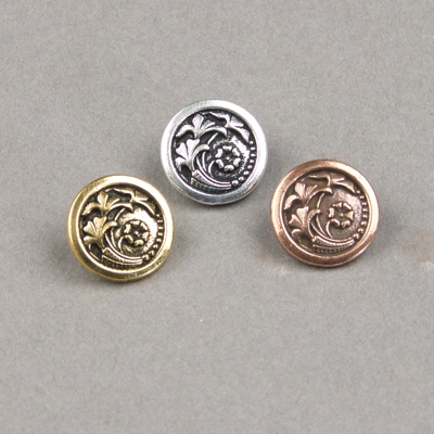 194-005: 17mm Czech Flower Button - (1pc) 