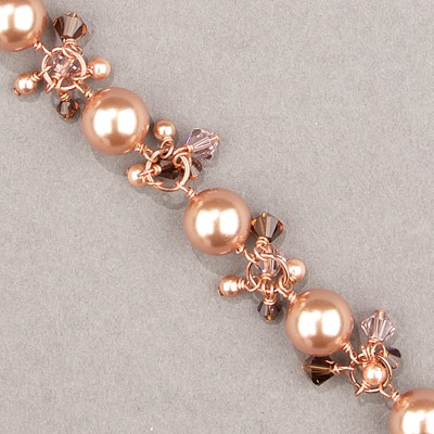 29-0445:  5810 4mm Rose Peach Crystal Pearl - 29-0445