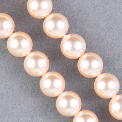 29-0823:  5810 8mm Peach Crystal Pearl 