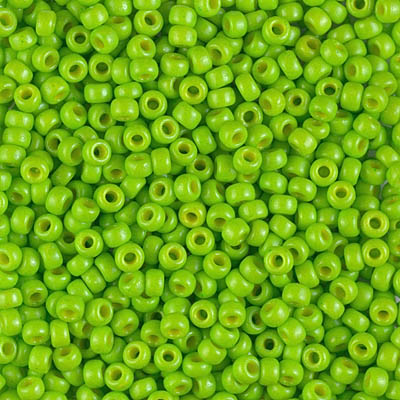 8-4471:  8/0 Duracoat Dyed Opaque Kiwi Miyuki Seed Bead 