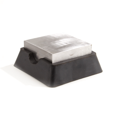 AX-0036: Steel and Rubber Bench Block 