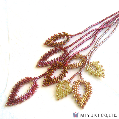 BFK-108:  Miyuki Persian Red Leaves Necklace Kit 