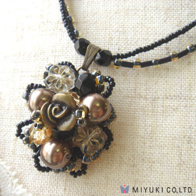 BFK-125:  Miyuki Classy Bouquet Necklace Kit 