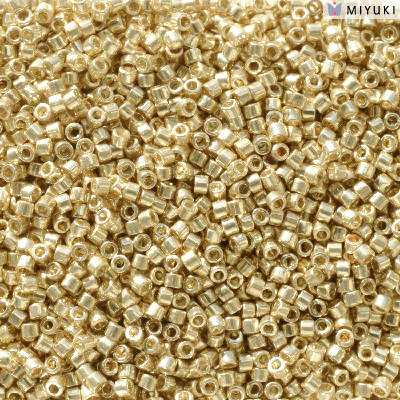 DB2501:  Duracoat Galvanized Pale Gold 11/0 Miyuki Delica Bead    