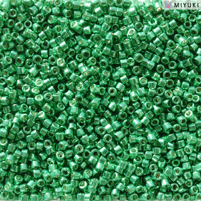 DB2505:  Duracoat Galvanized Dk Mint Green 11/0 Miyuki Delica Bead 