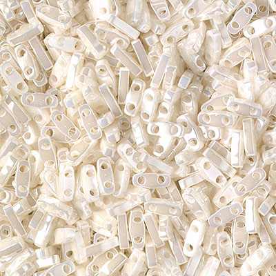 QTL-592:  Antique Ivory Pearl Ceylon Miyuki Quarter Tila Bead 