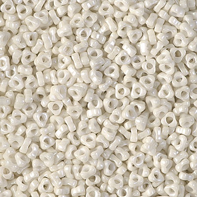 SPTR28-600:  Miyuki 2.8mm Triangle Spacer Bead Opaque Limestone Luster 
