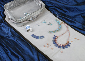 WDE-01:  String-Me-Along Bead Project Bag - WDE-01
